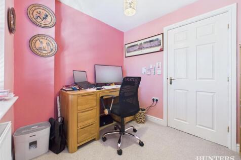 CAM03792G0-PR0213-STILL028.jpg