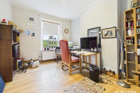 CAM03792G0-PR0235-STILL027.jpg