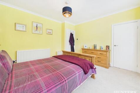 CAM03792G0-PR0250-STILL013.jpg