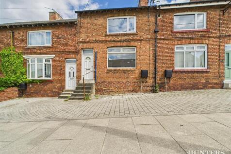 CAM03792G0-PR0264-STILL017.jpg