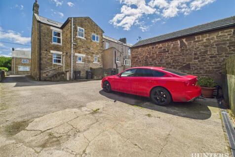 CAM03792G0-PR0282-STILL020.jpg