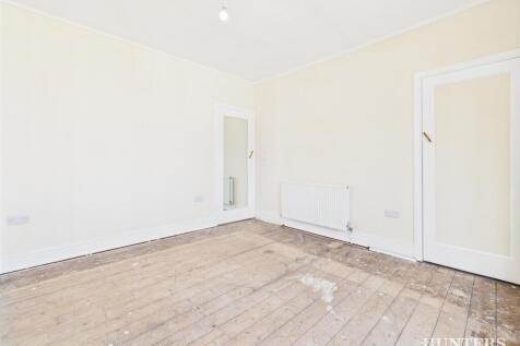 CAM03792G0-PR0304-STILL003.jpg