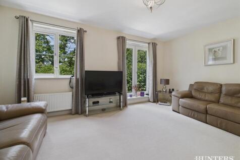 CAM03792G0-PR0277-STILL017.jpg