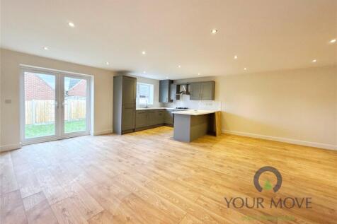 Kitchen/ Living Room