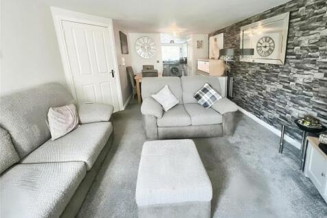 Lounge 3