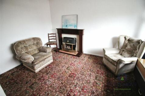 Bedroom 1/Rec Room