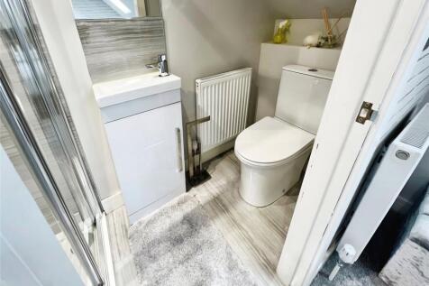 Bed 2 En-Suite