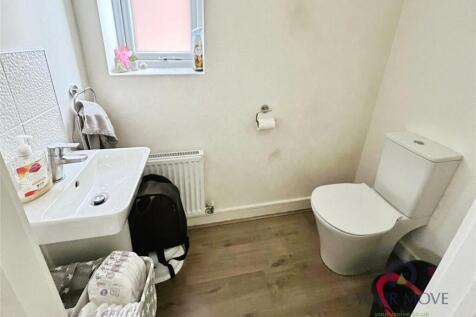 Ground Floor Wc