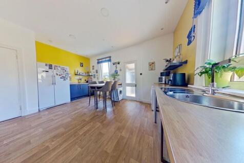 Fitted Kitchen/Dining Room