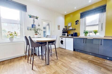 Fitted Kitchen/Dining Room