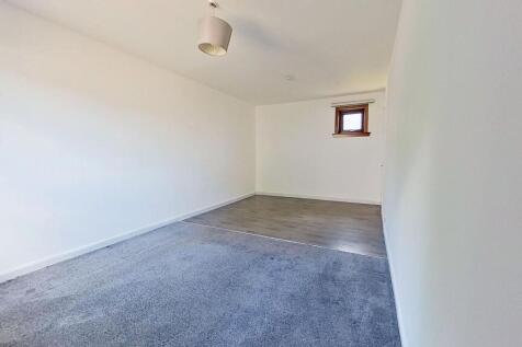 Downstairs Bedroom/Family Room