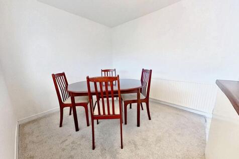 Fitted Kitchen/Dining Room