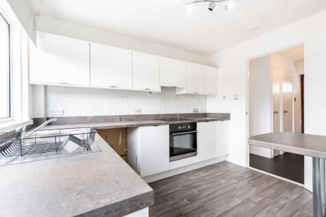 Fitted Kitchen/Breakfast Room