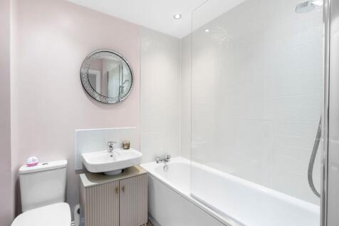 Upstairs Bathroom