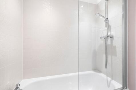 Upstairs Bathroom