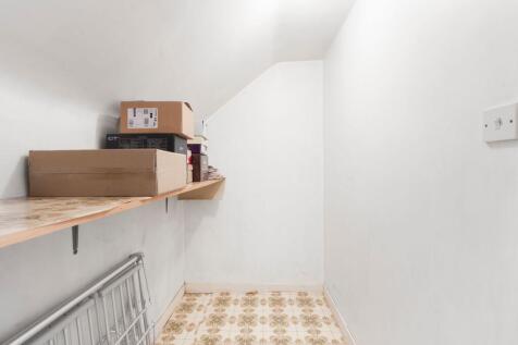 Walk In Wardrobe