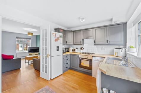 Fitted Kitchen/Dining Room