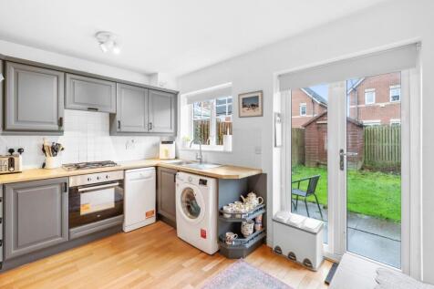 Fitted Kitchen/Dining Room