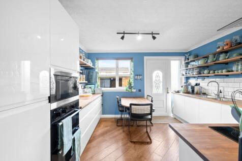 Fitted Kitchen/Diner