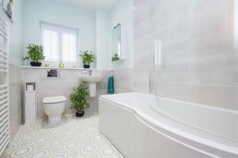 BATHROOM/WC