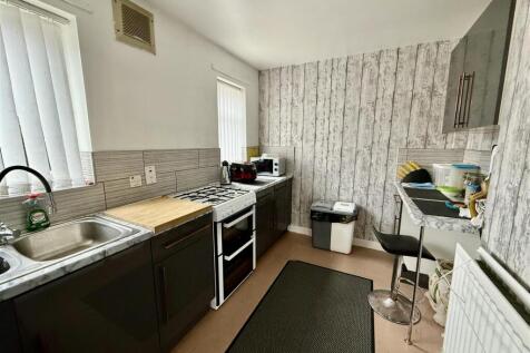 LOUNGE/DINER