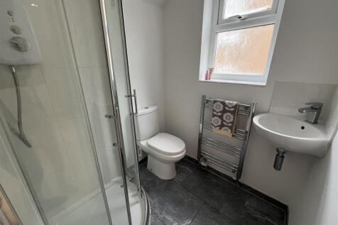 EN SUITE 2