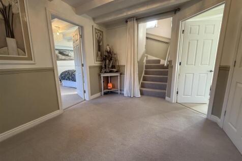 RECEPTION HALLWAY