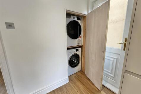 UTILITY CUPBOARD