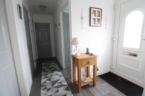 RECEPTION HALLWAY