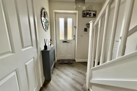 RECEPTION HALLWAY