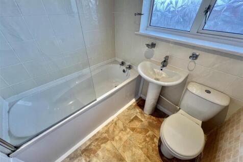 BATHROOM,
