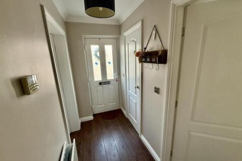 RECEPTION HALLWAY