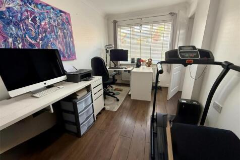 SITTING ROOM/STUDY