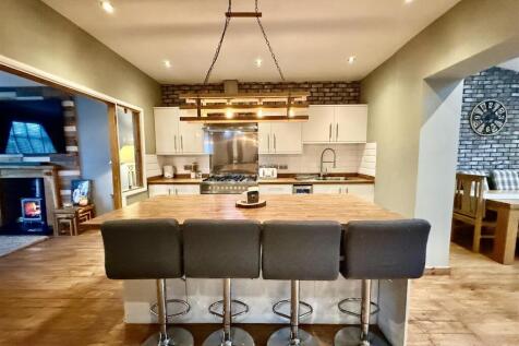 KITCHEN, DINING &amp; LIVING