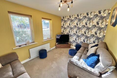 STUDY/SITTING ROOM