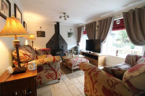 GARDEN ROOM/SITTING ROOM