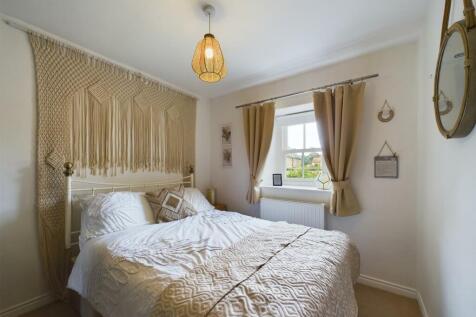 Bedroom 2.jpg