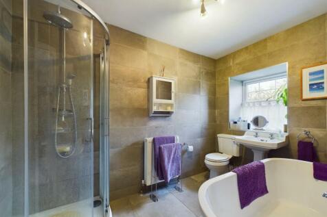 House Bath.jpg