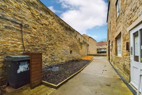 Alleyway