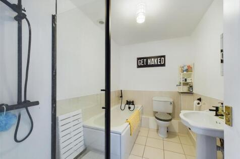 House Bath.jpg