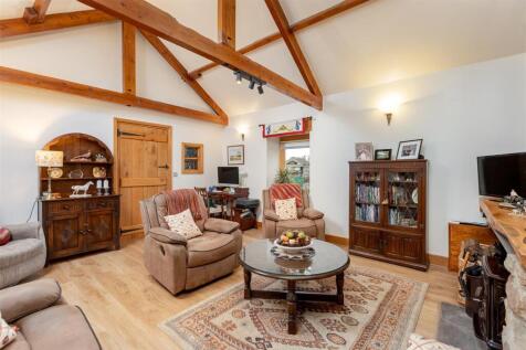 Living Room.jpg