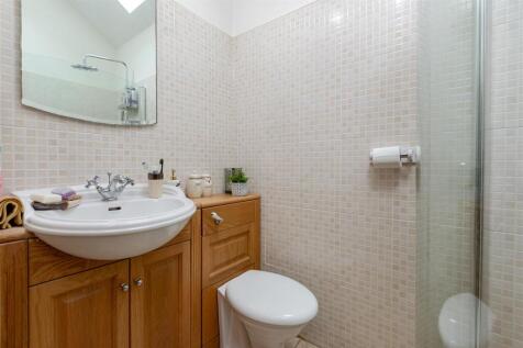 Ensuite.jpg