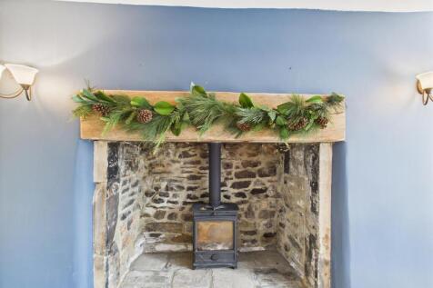 Fireplace.jpg