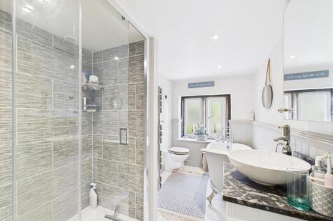 House Bath.jpg