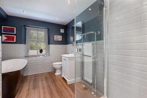 House Bath.jpg