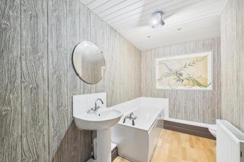 House Bathroom.jpg