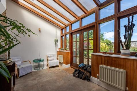 Garden room.jpg
