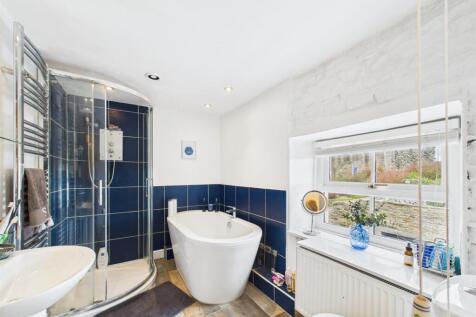 House Bath.jpg