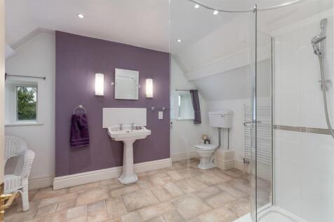 Master En-suite