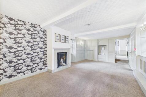 1st Floor Seating.jpg